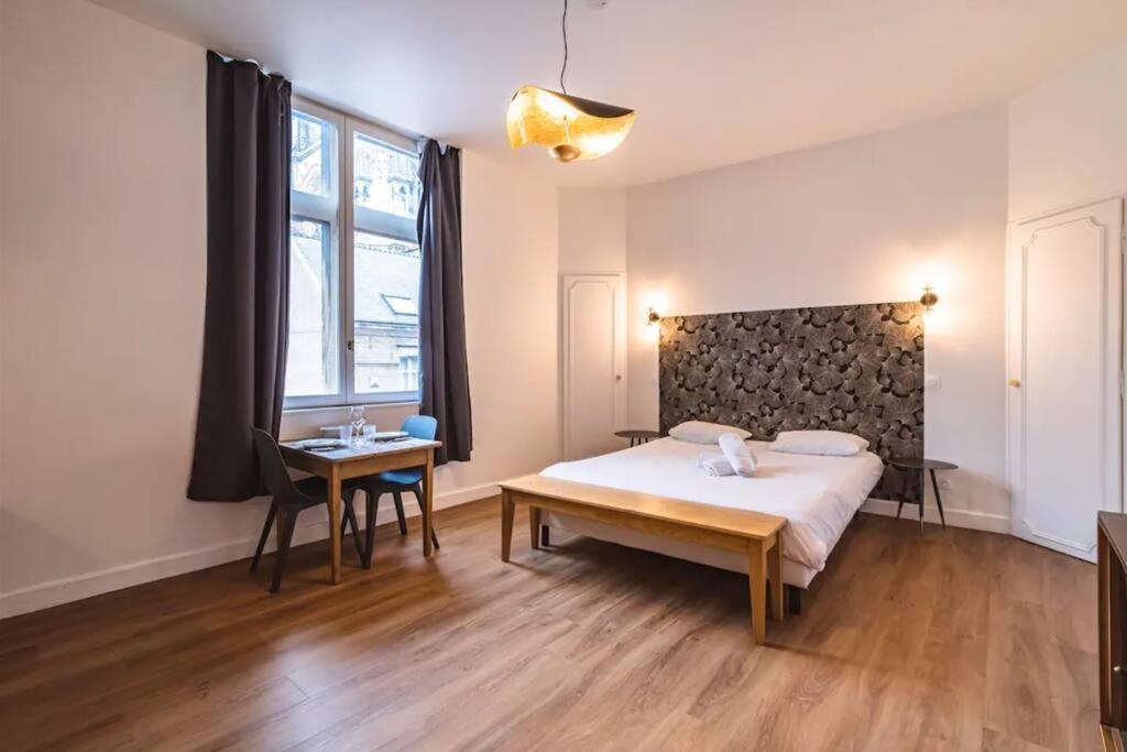 Bulle, Vue Cathedrale Incroyable Apartment *